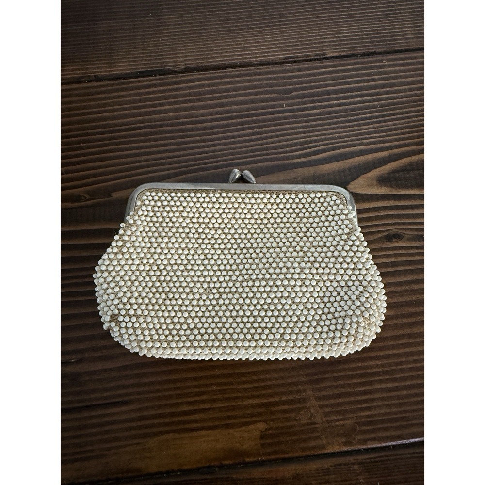 vintage St. Thomas white plastic mesh‎ Coin clutch Purse change wallet